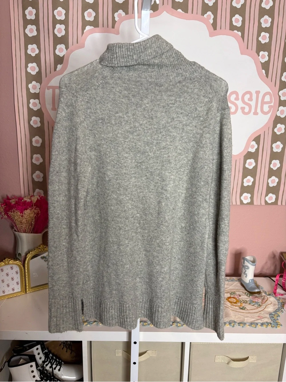 Women’s J Crew Gray Turtleneck Sweater